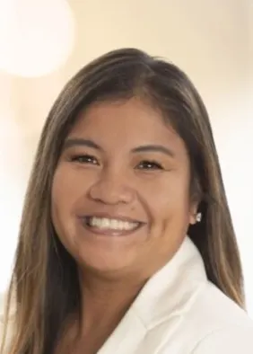 Photo of Rochelle L. Gumapac, Plaintiff Lawyer