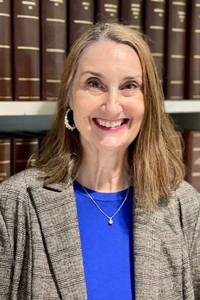Photo of Hon. Lynn Kelly