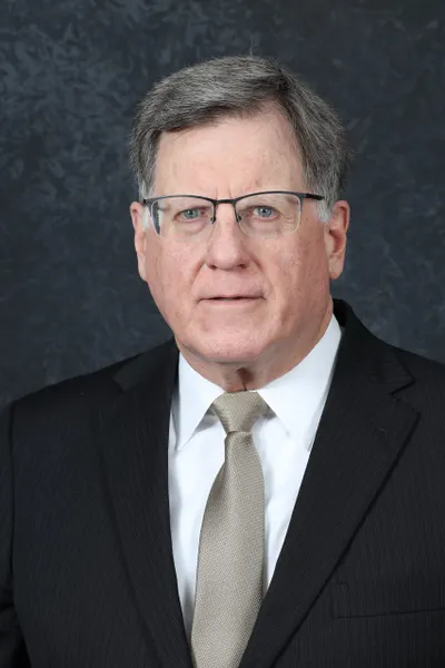 Photo of William L. Hoversten, Plaintiff Lawyer