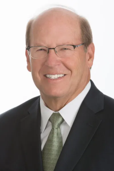 Photo of Henri J. Dussault, Defendant Lawyer
