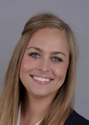 Photo of Lauren N. Naworski, Plaintiff Lawyer