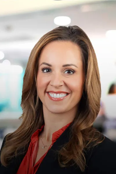 Photo of Catherine H. Manavi, Plaintiff Lawyer
