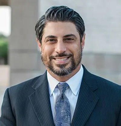 Photo of Navid A. Alband, Plaintiff Lawyer