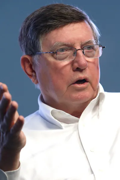 Photo of Lawrence U. Taube, Plaintiff Lawyer