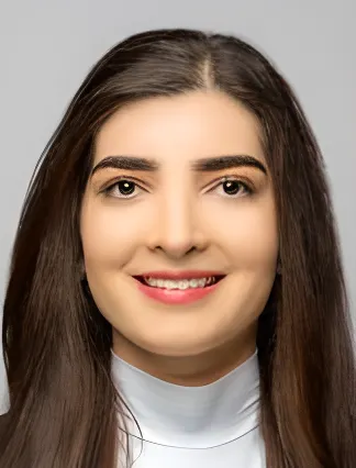 Photo of Darya Momeni, Defendant Lawyer