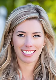 Photo of Kristy Davies, Plaintiff Lawyer
