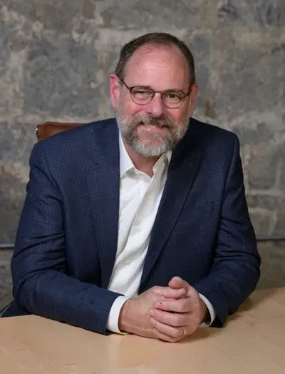 Photo of Lewis Jones, Defendant Lawyer