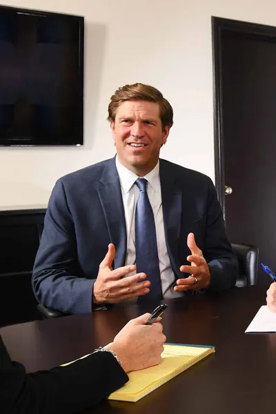 Photo of Lathen Brian Neil, Plaintiff Lawyer