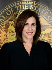 Photo of Hon. Lisa S. Walsh