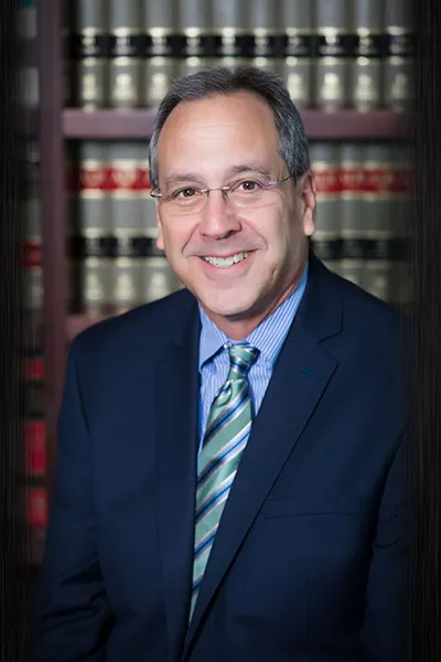 Photo of Gary Edward Schnitzer, Defendant Lawyer