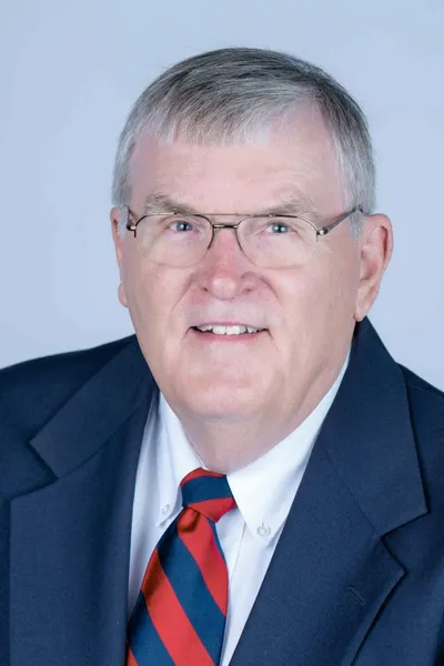 Photo of Larry Givens, Plaintiff Lawyer