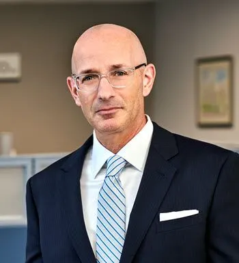 Photo of Andrew Samuel Youman, Plaintiff Lawyer
