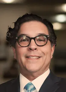 Photo of Vince De La Cruz, Plaintiff Lawyer