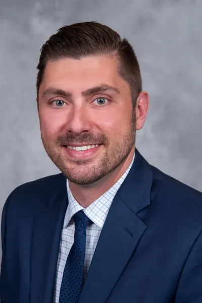 Photo of Vizmeg Robert, Plaintiff Lawyer