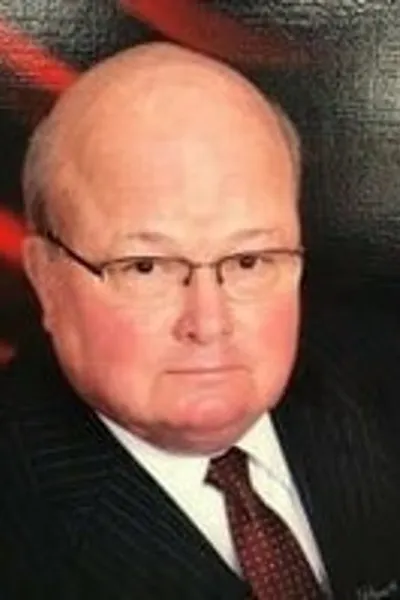 Photo of Douglas Robert, Plaintiff Lawyer