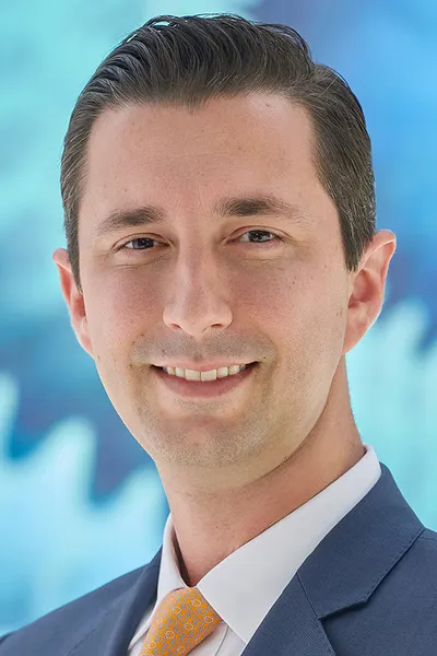Photo of Daniel Jovanov, Plaintiff Lawyer