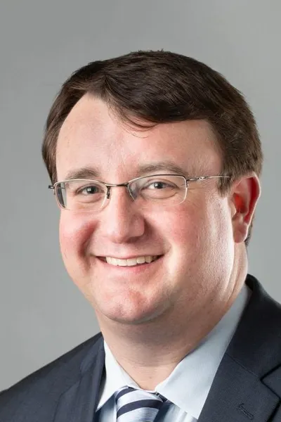 Photo of Evan Thomas Roth, Plaintiff Lawyer