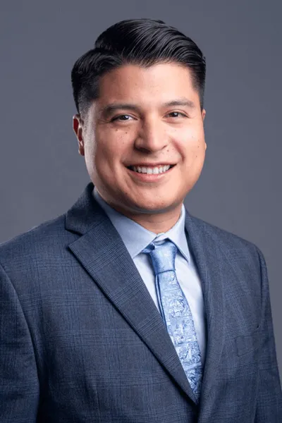 Photo of Daniel E. Oliva, Defendant Lawyer
