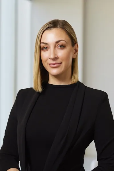 Photo of Tara Lynne Cragen, Defendant Lawyer