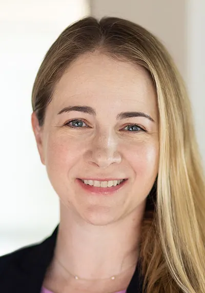 Photo of Kristen Johnson, Defendant Lawyer