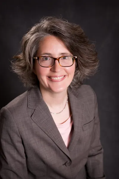 Photo of Theresa M. Urbanic, Plaintiff Lawyer
