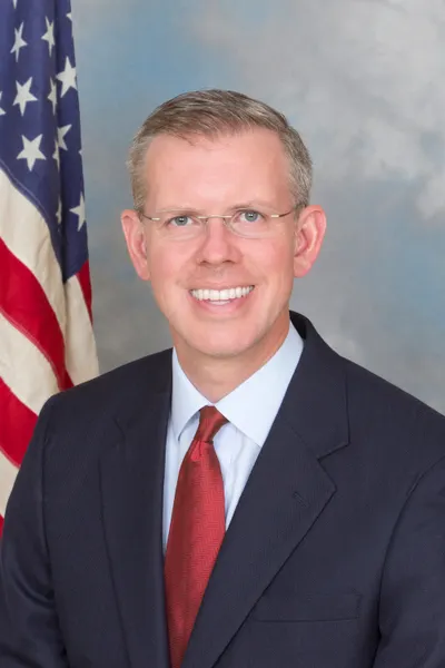 Photo of Paul Treanor Davis, Defendant Lawyer