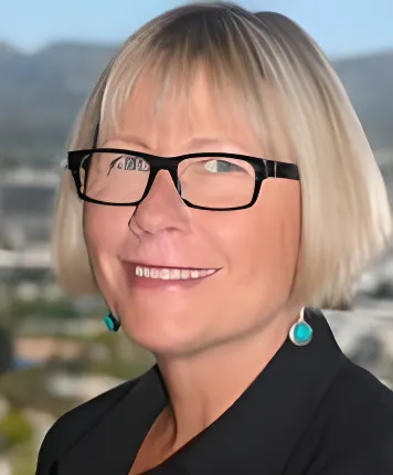 Photo of Elizabeth Hall Peterson, Plaintiff Lawyer