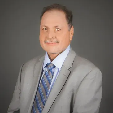 Photo of Robert S. Qualey, Plaintiff Lawyer