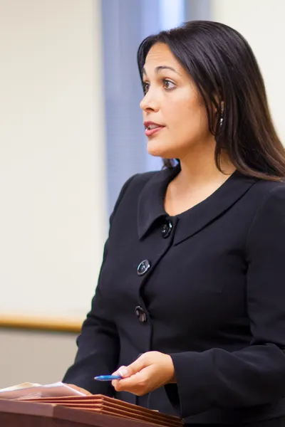 Photo of Bowman Shireen Hormozdi, Plaintiff Lawyer