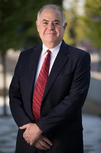 Photo of Ronald Jay Berke, Plaintiff Lawyer