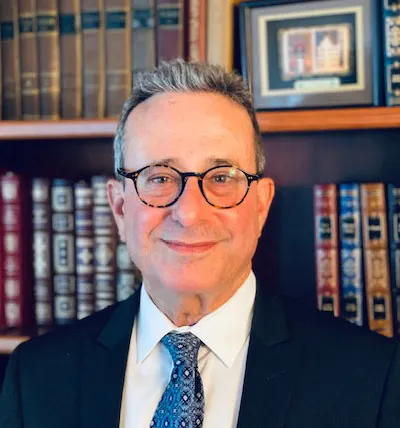 Photo of Robert Michael Aronson, Plaintiff Lawyer