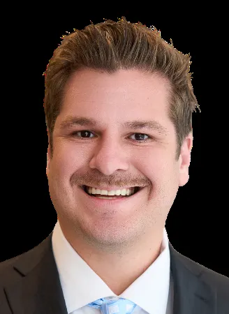 Photo of Gavin Max Handler, Defendant Lawyer