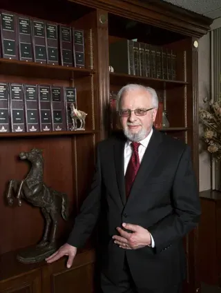 Photo of Leonard Ehrenreich, Plaintiff Lawyer