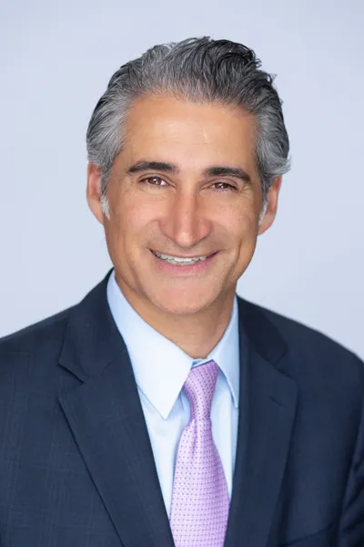 Photo of Kaveh Kashef, Defendant Lawyer