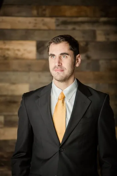 Photo of Hoorfar Camron, Plaintiff Lawyer