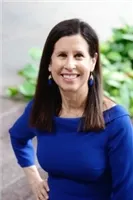 Photo of Jennifer Davis Hall, Defendant Lawyer