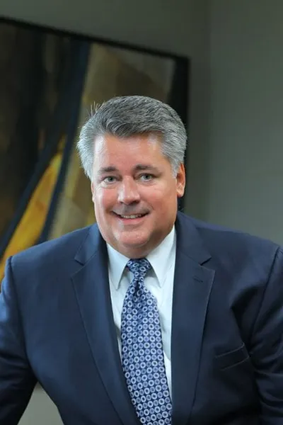 Photo of James Nial Robinson, Defendant Lawyer