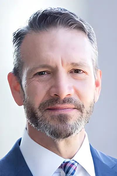 Photo of Daniel Paul Whitehead, Defendant Lawyer