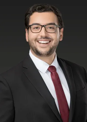 Photo of Julien Klink, Plaintiff Lawyer