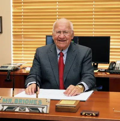 Photo of Felix Briones, Plaintiff Lawyer