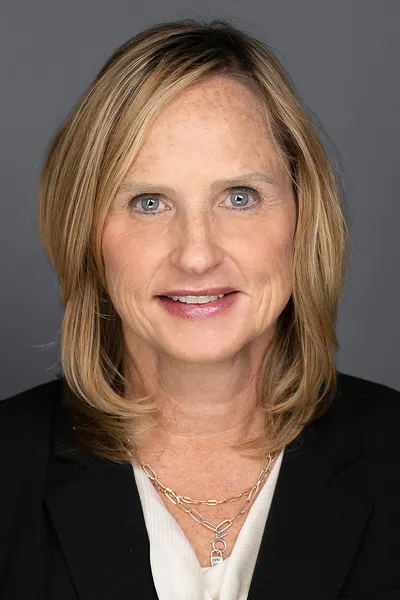 Photo of Amy Elizabeth Kwesell, Defendant Lawyer