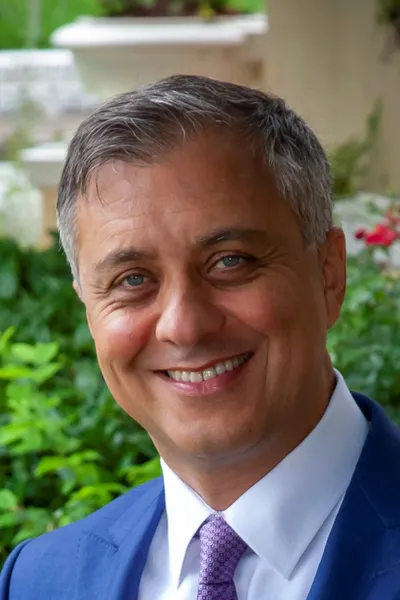 Photo of Sedghi Reza, Plaintiff Lawyer