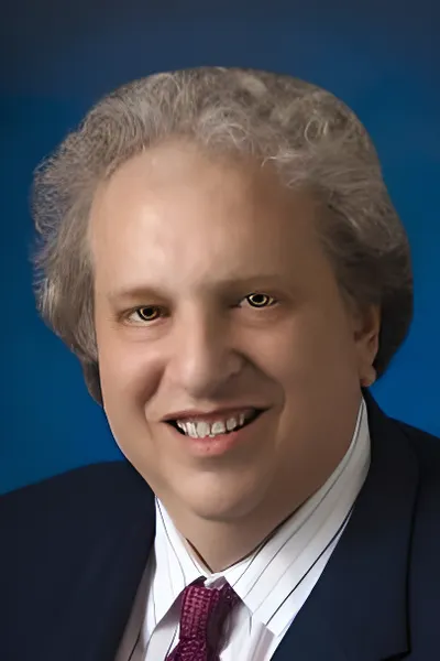 Photo of Abraham M. Mora, Plaintiff Lawyer