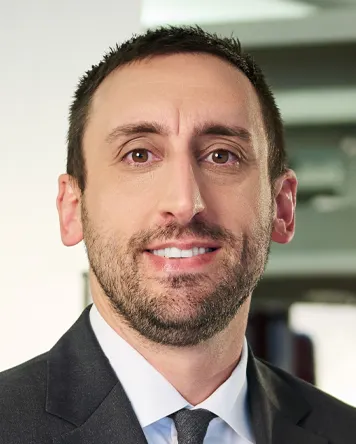 Photo of Christopher Hill, Defendant Lawyer