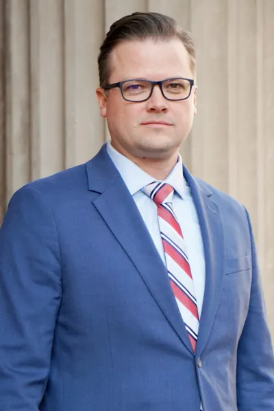 Photo of Mark Allen Bracken, Defendant Lawyer