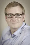 Photo of Raife R. Neuman, Defendant Lawyer