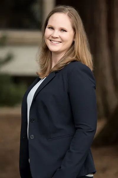 Photo of Hannah I. Mc Causland, Defendant Lawyer