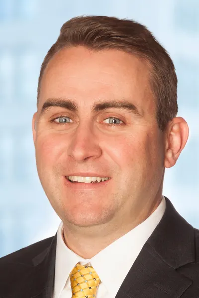 Photo of Andrew S. Russell, Plaintiff Lawyer