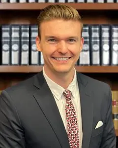Photo of Michael John Holthus, Plaintiff Lawyer