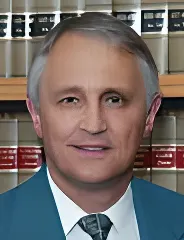 Photo of Victor Me Ad, Plaintiff Lawyer